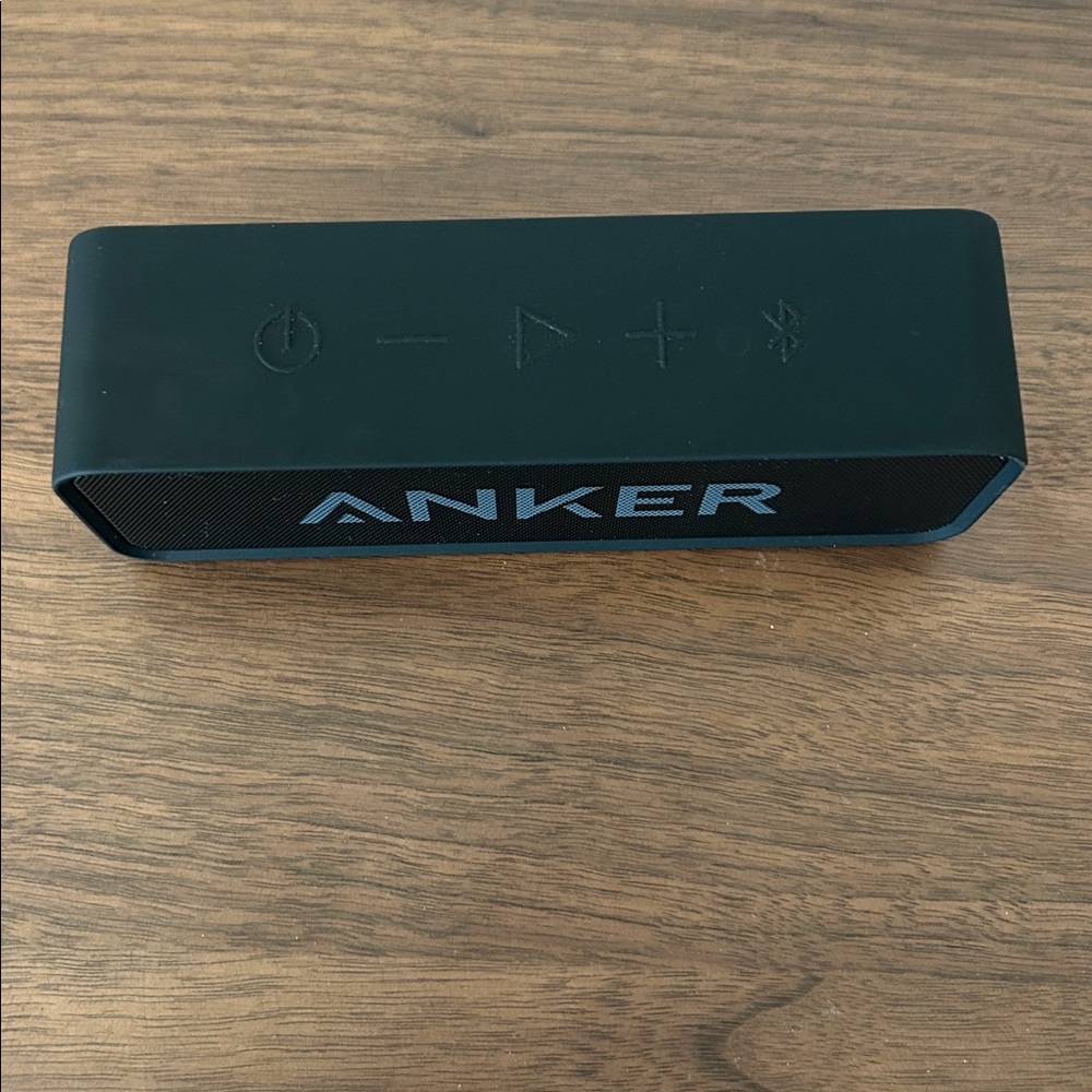 Anker Bluetooth Speaker - Picture 2 of 3